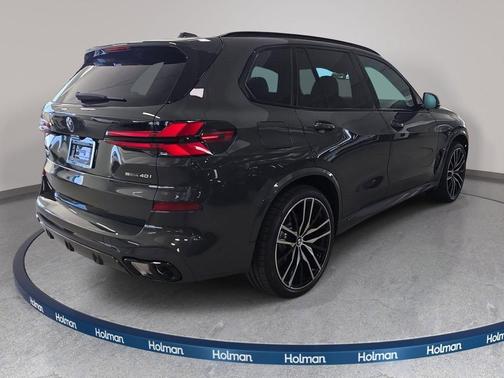 Gray Metallic 2026 BMW X5 sDrive40i