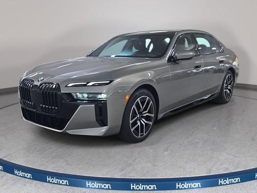 Oxide Grey Met 2023 BMW 760