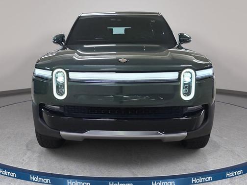 2026 Rivian R1S