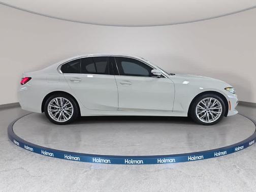 Alpine White 2024 BMW 330 i