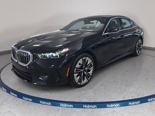 Black Sapphire Metallic 2026 BMW 530 i