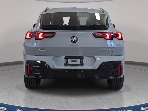 Gray Metallic 2026 BMW X2 xDrive28i