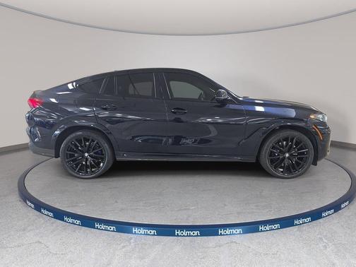 Carbon Black Metallic 2024 BMW X6 xDrive40i