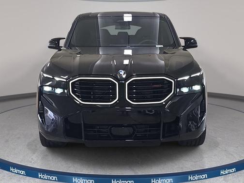 Black Sapphire Metallic 2026 BMW XM LABEL