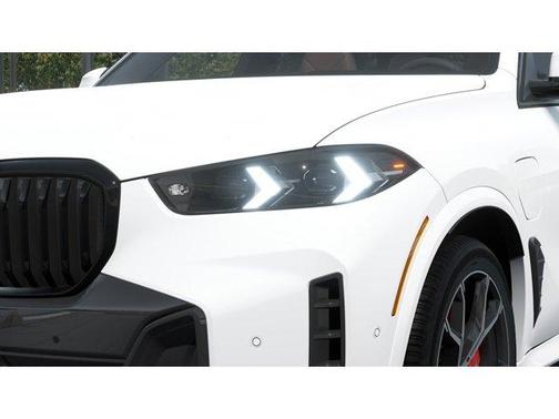 Alpine White 2026 BMW X5 PHEV xDrive50e