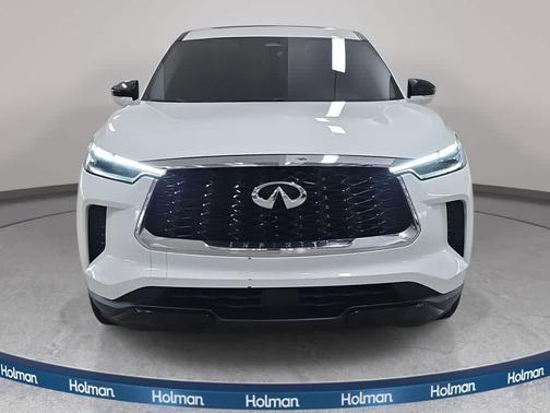 Glacier White 2024 INFINITI QX60 Pure