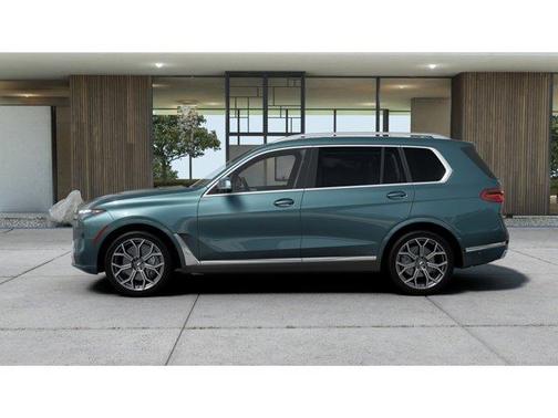 Blue 2027 BMW X7 xDrive40i