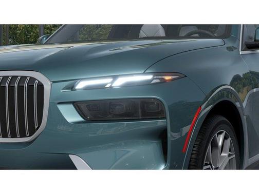 Blue 2027 BMW X7 xDrive40i