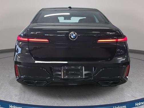 2026 BMW 760 xDrive