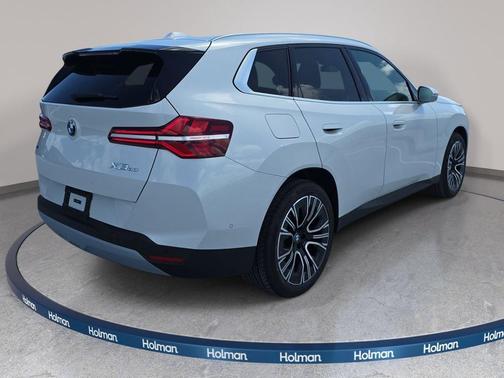 Mineral White Metallic 2026 BMW X3 30 xDrive