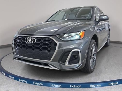 2022 Audi Q5 45 S line Premium Plus
