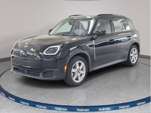 Midnight Black 2025 MINI Countryman Base