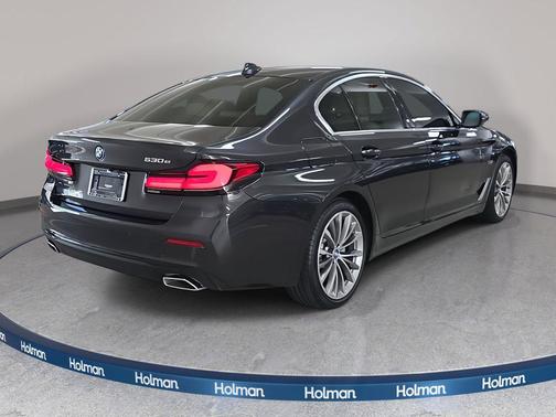 2022 BMW 530e Base
