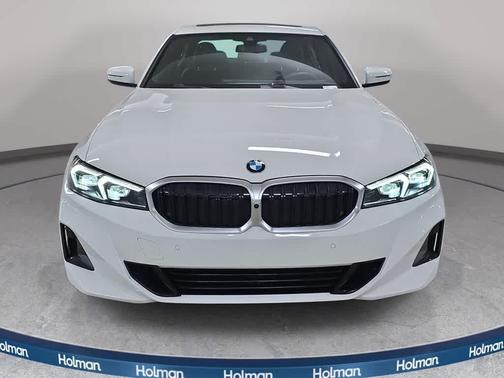 Alpine White 2025 BMW 330 i