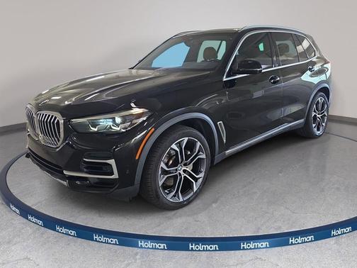 Jet Black 2023 BMW X5 sDrive40i
