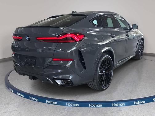 Gray Metallic 2026 BMW X6 xDrive40i