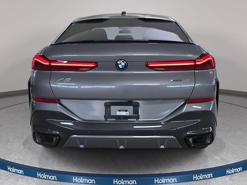 Skyscraper Grey Metallic 2026 BMW X6 xDrive40i