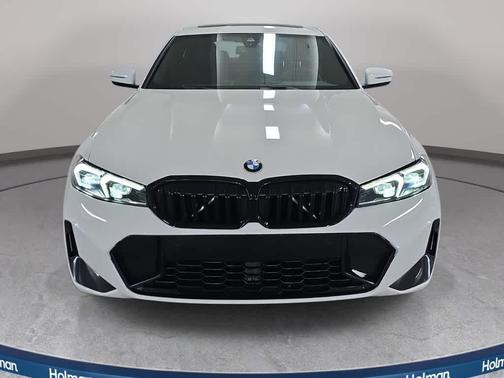 Alpine White 2023 BMW 330 i