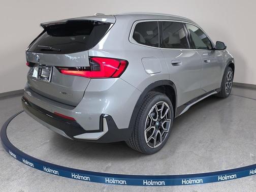 Space Silver 2026 BMW X1 xDrive28i