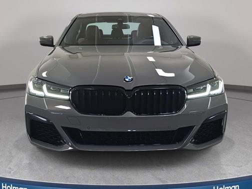 2022 BMW 540 i