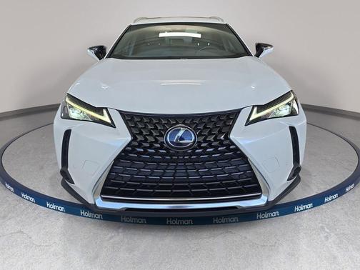 White Pearl 2021 Lexus UX 250h Base