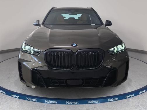 Manhattan Green Metallic 2026 BMW X5 sDrive40i