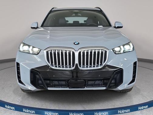 Gray Metallic 2026 BMW X5 sDrive40i