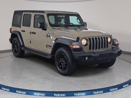 Limited Edition Gobi Clearcoat 2022 Jeep Wrangler Unlimited Sport Altitude