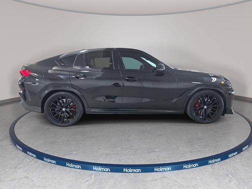 2024 BMW X6 M60i