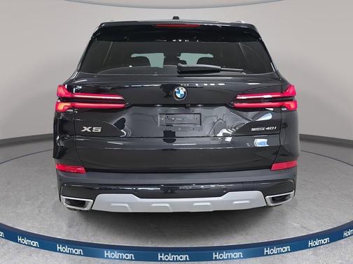 Black Sapphire Metallic 2026 BMW X5 sDrive40i
