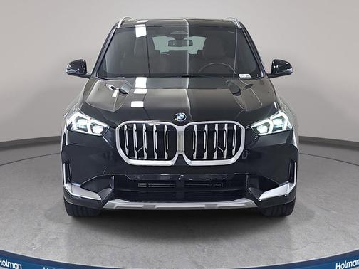 Black Sapphire Metallic 2026 BMW X1 xDrive28i