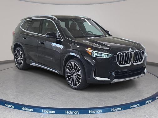 Black Sapphire Metallic 2026 BMW X1 xDrive28i