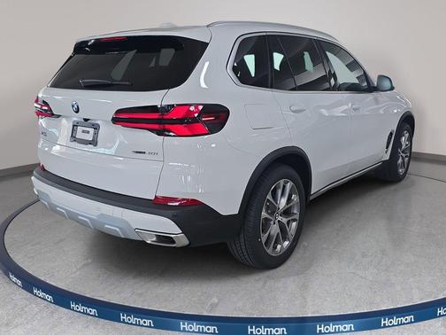 2026 BMW X5 sDrive40i