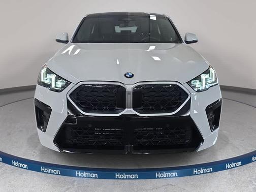 Alpine White 2025 BMW X2 xDrive28i