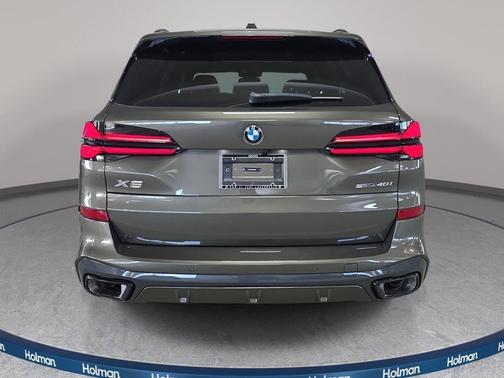 Manhattan Green Metallic 2026 BMW X5 sDrive40i