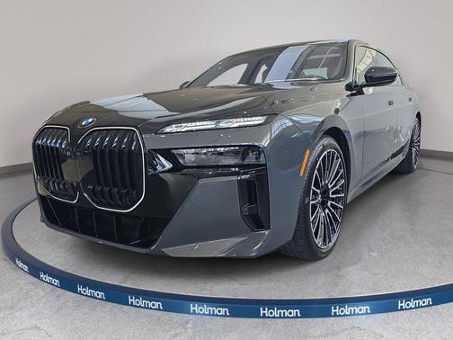 2026 BMW 760 xDrive