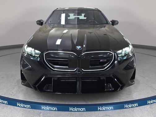 Black Sapphire Metallic 2025 BMW M5 Base