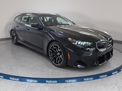 Black Sapphire Metallic 2025 BMW M5 Base