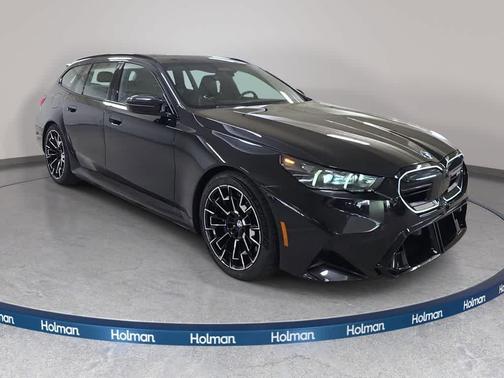 Black Sapphire Metallic 2025 BMW M5 Base
