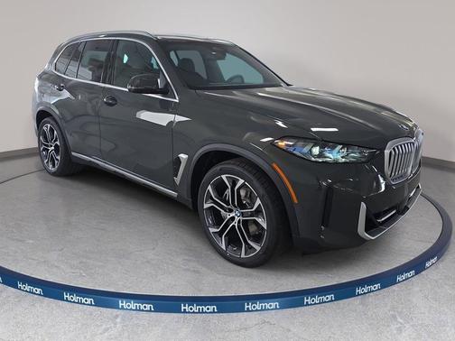 Gray Metallic 2026 BMW X5 xDrive40i