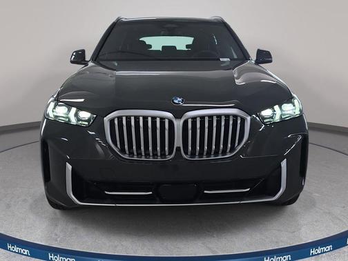 Gray Metallic 2026 BMW X5 xDrive40i
