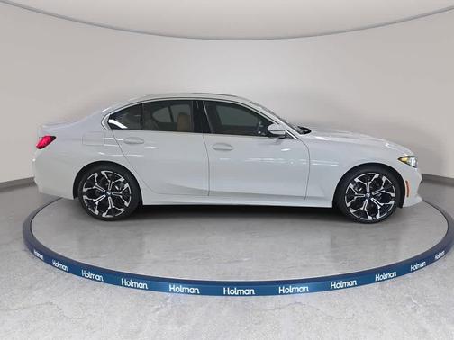 Mineral White Metallic 2025 BMW 330 i