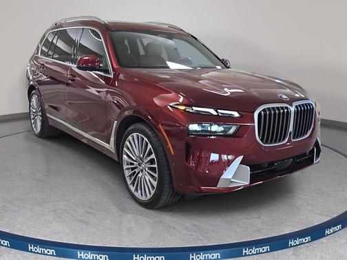 Aventurin Red Metallic 2026 BMW X7 xDrive40i