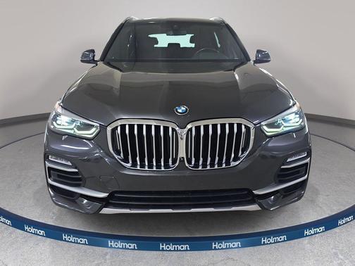 Dark Graphite Metallic 2020 BMW X5 sDrive40i