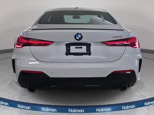 Mineral White Metallic 2026 BMW 430 i