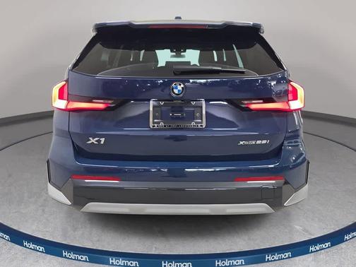 Night 2026 BMW X1 xDrive28i