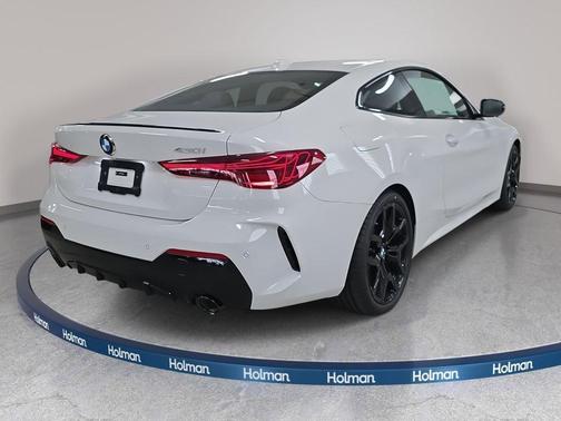 Alpine White 2026 BMW 430 i