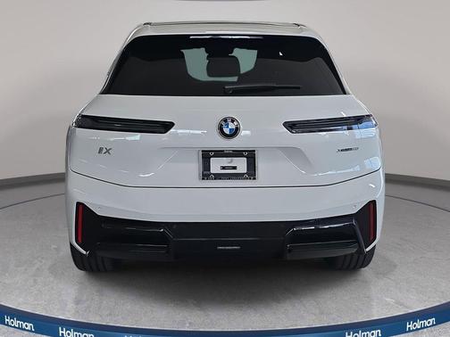 2026 BMW iX xDrive60