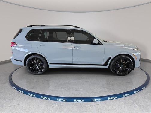 Brooklyn Gray Metallic 2024 BMW X7 xDrive40i