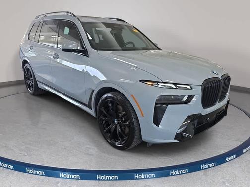 Brooklyn Gray Metallic 2024 BMW X7 xDrive40i